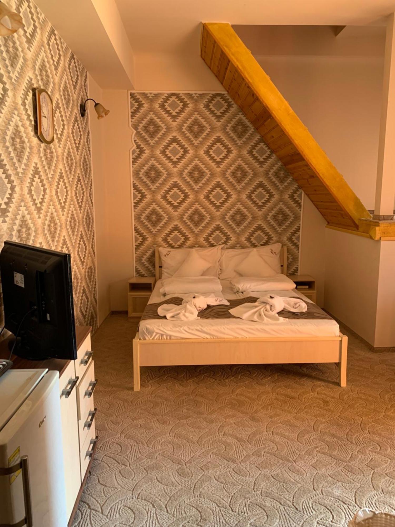 Szent Istvan Wellness Panzio Makó Exterior foto