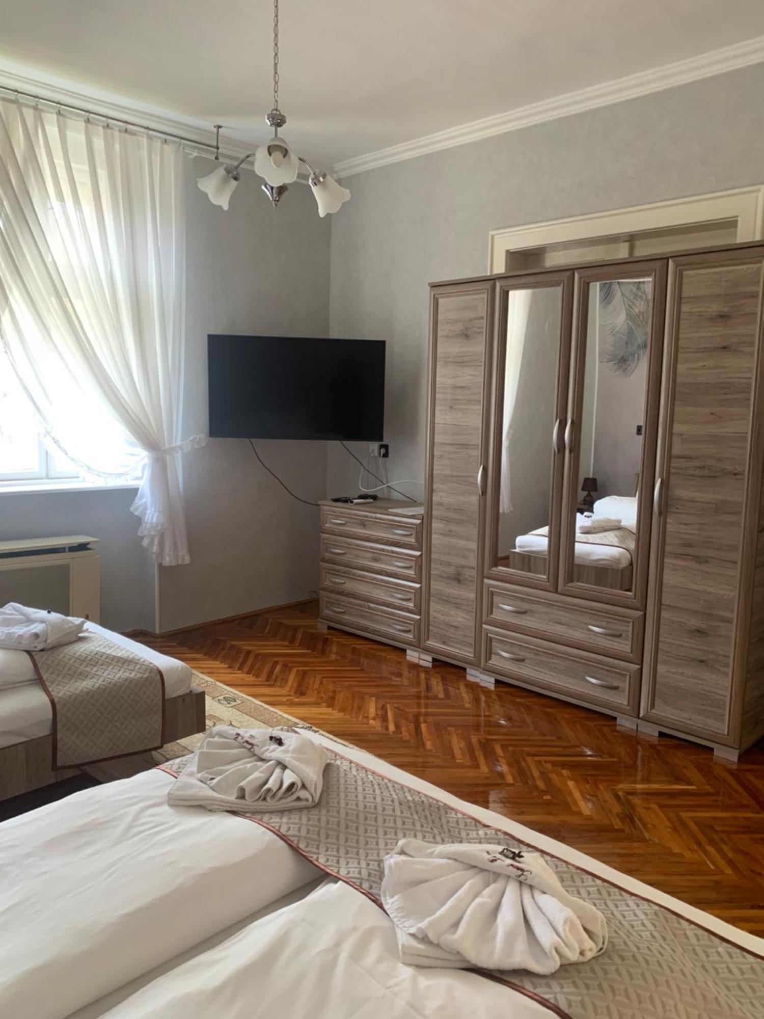 Szent Istvan Wellness Panzio Makó Exterior foto